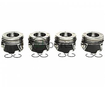 Set of 4 Pistons With Rings For Right Bank [.030 Oversize] (LBZ)(LMM)(LLY)